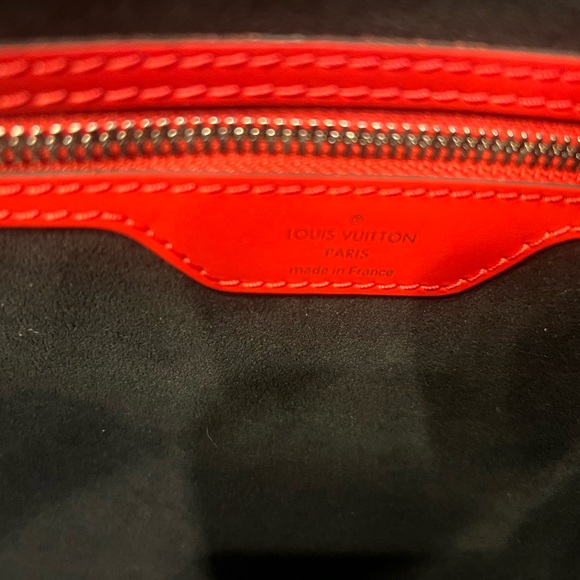 LOUIS VUITTON X SUPREME KEEPALL 45 brand new never used - Picture 4 of 4